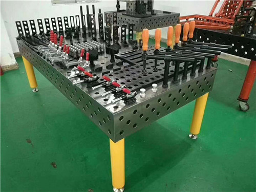 三维柔性组合焊接夹具